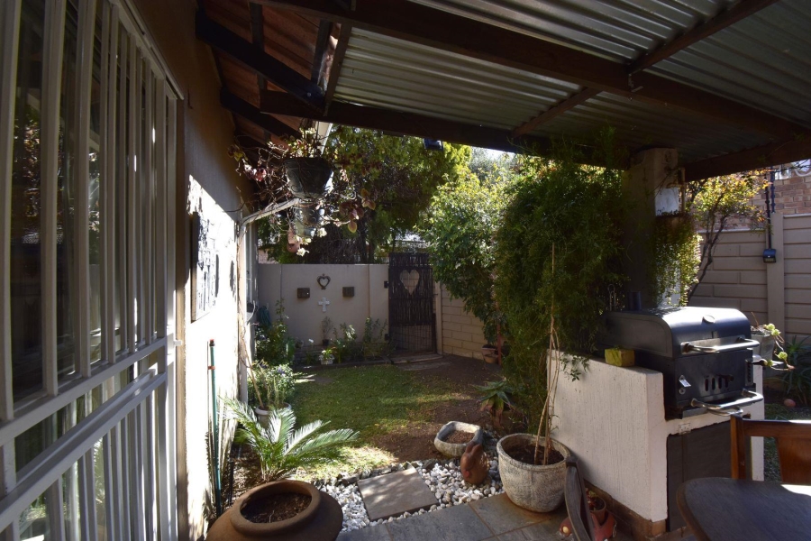 2 Bedroom Property for Sale in Northwold Gauteng