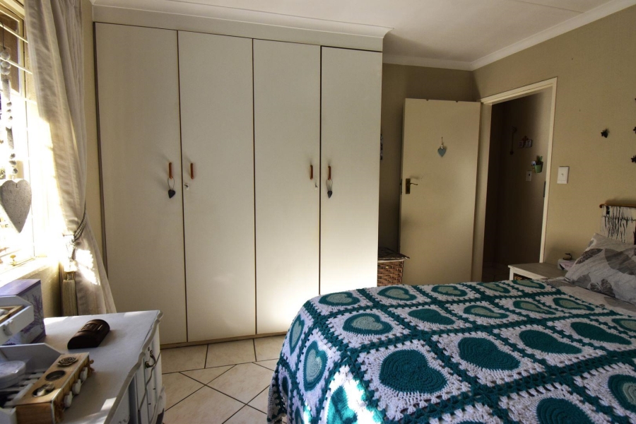 2 Bedroom Property for Sale in Northwold Gauteng