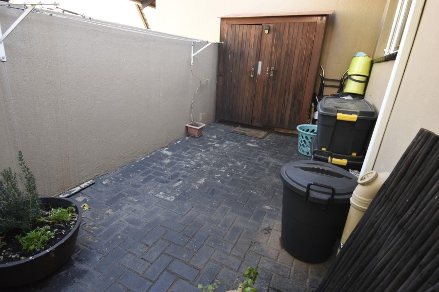 2 Bedroom Property for Sale in Northwold Gauteng