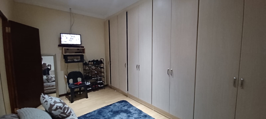 4 Bedroom Property for Sale in Solheim Gauteng