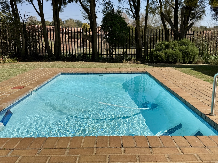 3 Bedroom Property for Sale in Honeydew Manor Gauteng