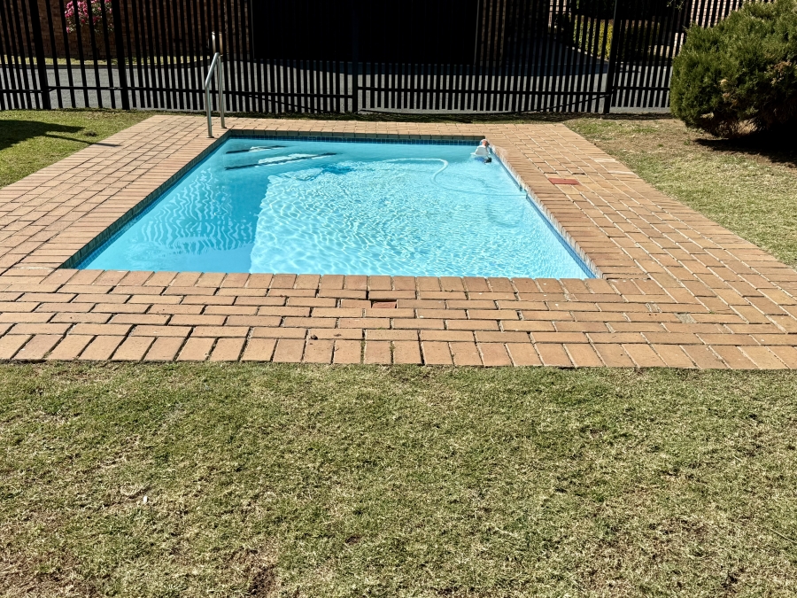 3 Bedroom Property for Sale in Honeydew Manor Gauteng