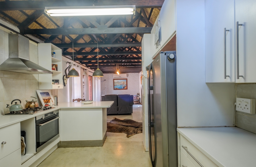 2 Bedroom Property for Sale in Faerie Glen Gauteng