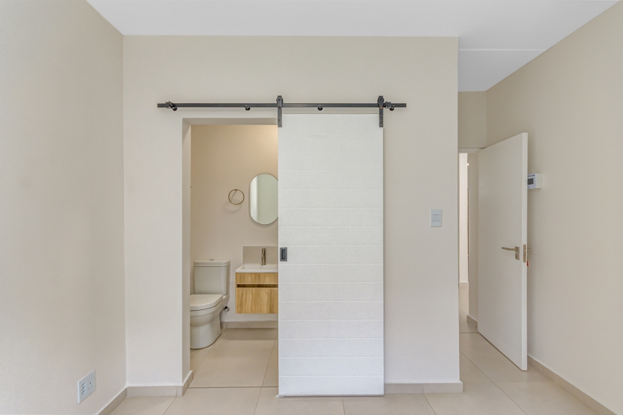 To Let 2 Bedroom Property for Rent in Craigavon Gauteng