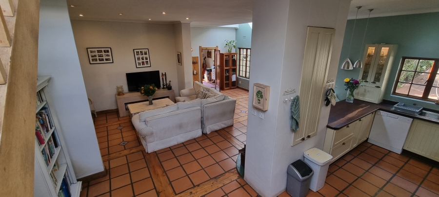 6 Bedroom Property for Sale in Kensington Gauteng