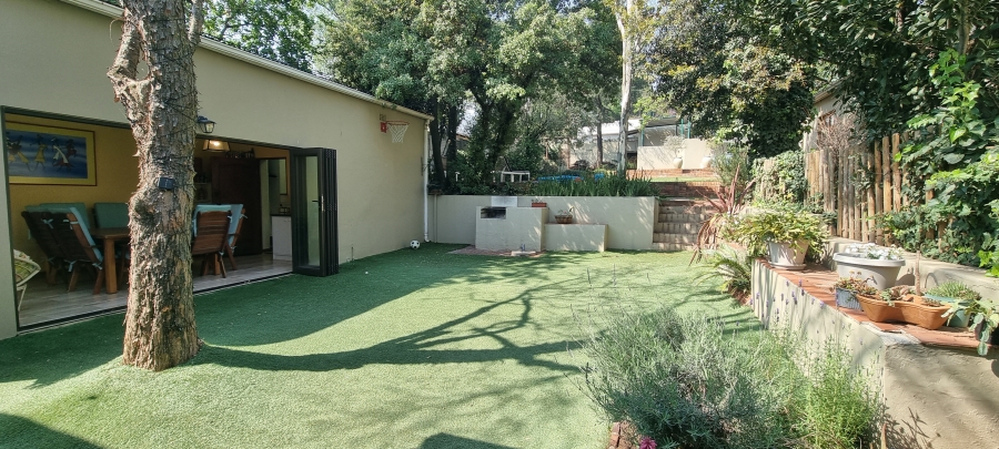 6 Bedroom Property for Sale in Kensington Gauteng