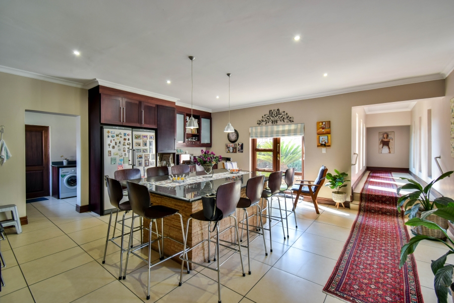 4 Bedroom Property for Sale in Midfield Estate Gauteng