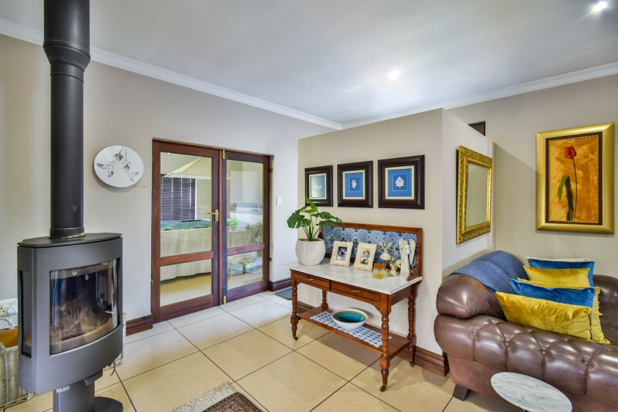 4 Bedroom Property for Sale in Midfield Estate Gauteng