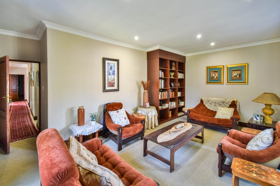 4 Bedroom Property for Sale in Midfield Estate Gauteng
