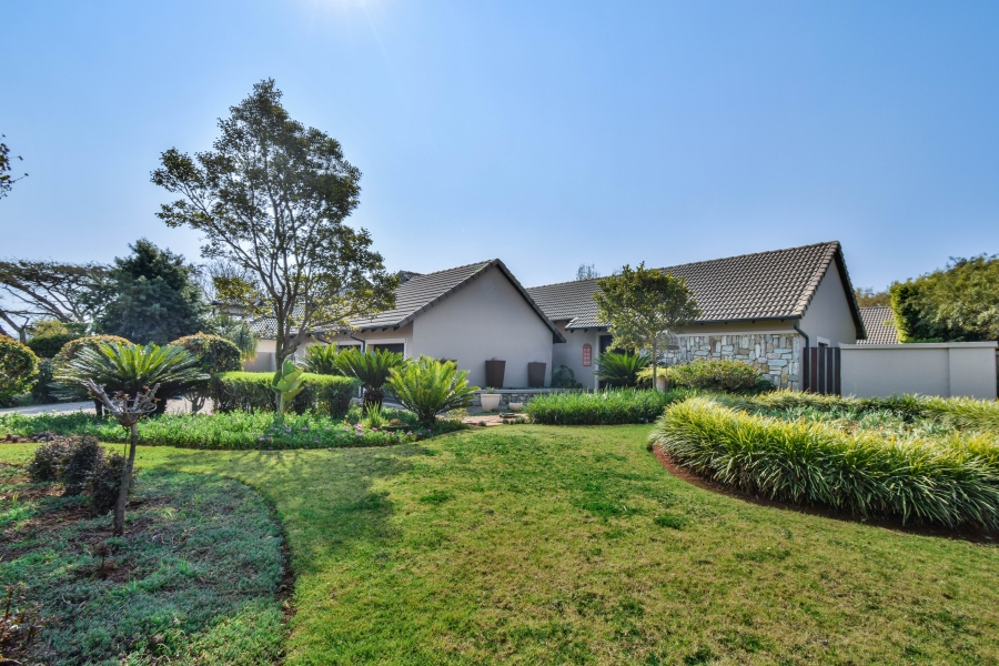 4 Bedroom Property for Sale in Midfield Estate Gauteng