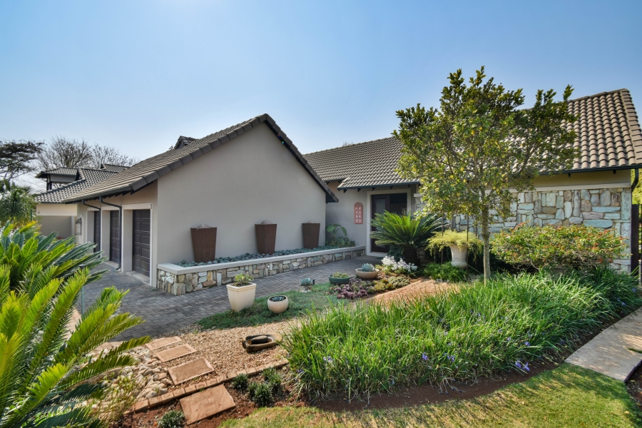 4 Bedroom Property for Sale in Midfield Estate Gauteng