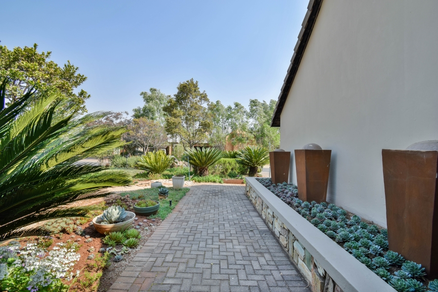 4 Bedroom Property for Sale in Midfield Estate Gauteng