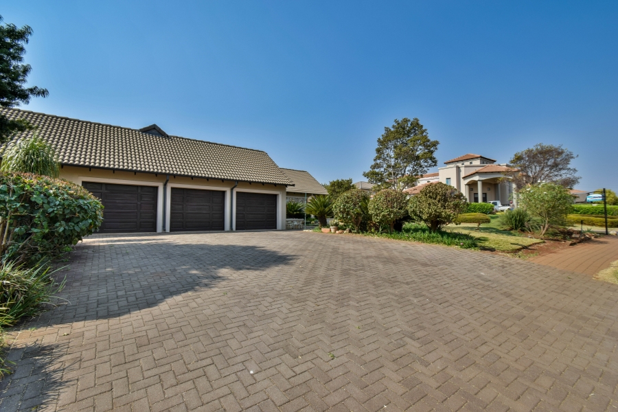 4 Bedroom Property for Sale in Midfield Estate Gauteng