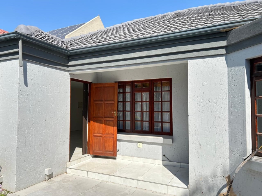 To Let 3 Bedroom Property for Rent in Brummeria Gauteng