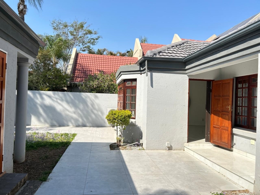 To Let 3 Bedroom Property for Rent in Brummeria Gauteng