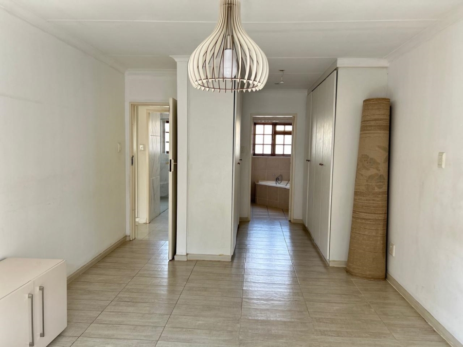 To Let 3 Bedroom Property for Rent in Brummeria Gauteng