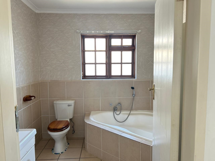 To Let 3 Bedroom Property for Rent in Brummeria Gauteng