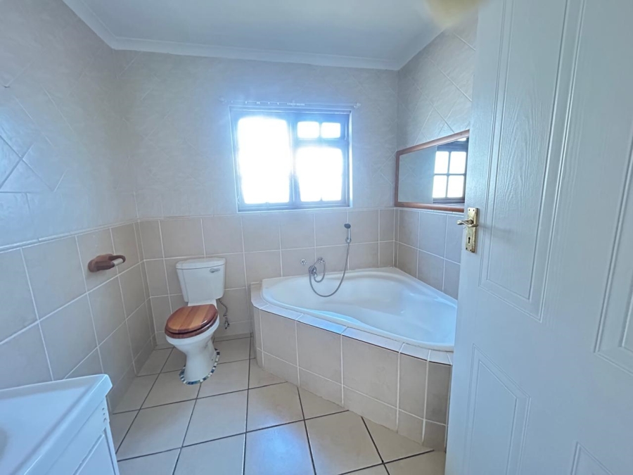 To Let 3 Bedroom Property for Rent in Brummeria Gauteng
