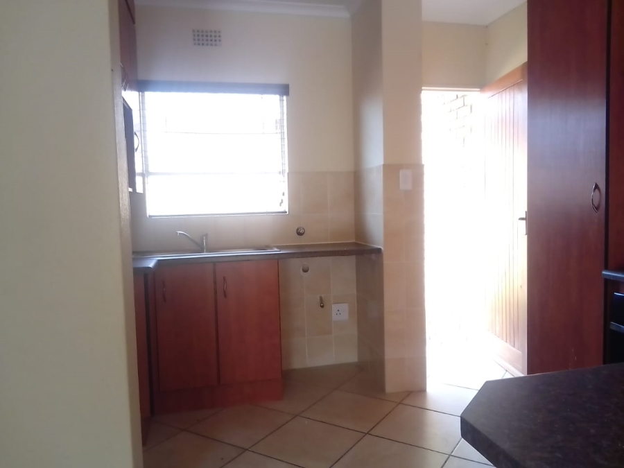 2 Bedroom Property for Sale in Groblerpark Gauteng