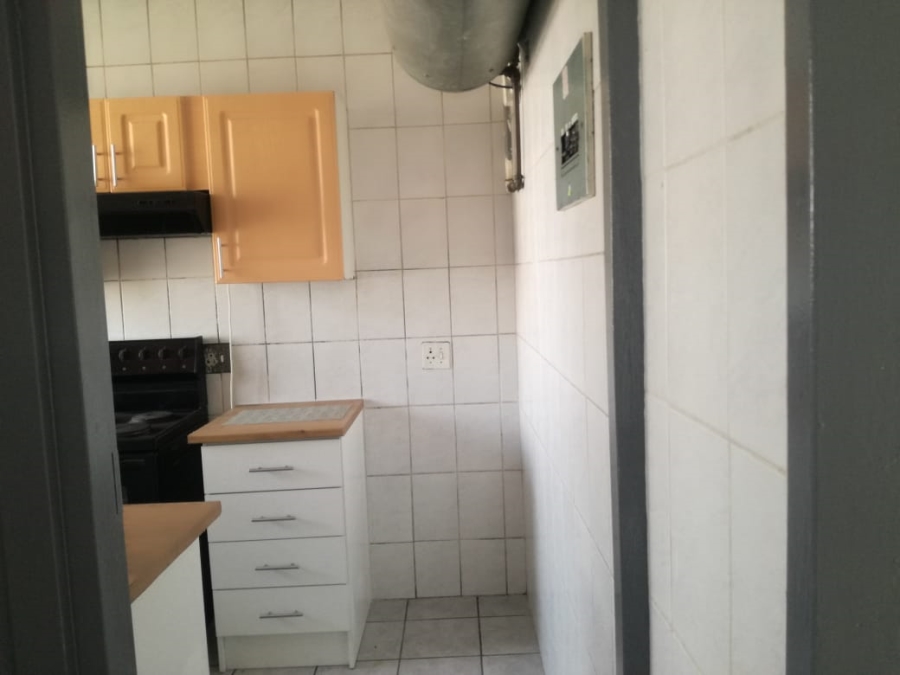 To Let 2 Bedroom Property for Rent in Sunnyside Gauteng