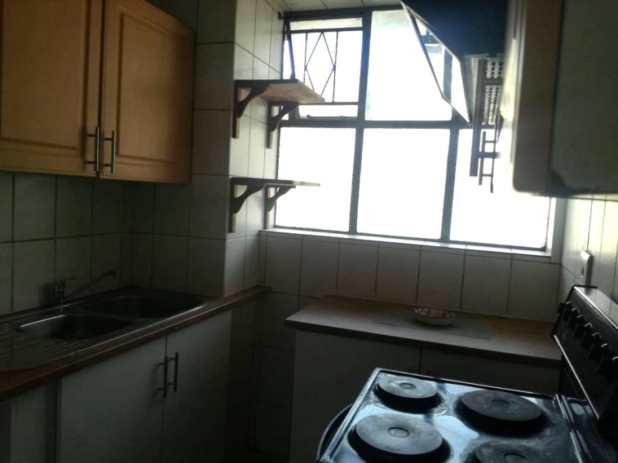 To Let 2 Bedroom Property for Rent in Sunnyside Gauteng