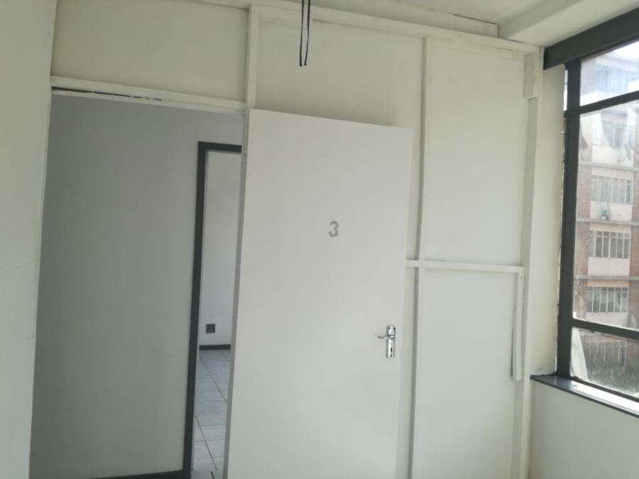To Let 2 Bedroom Property for Rent in Sunnyside Gauteng