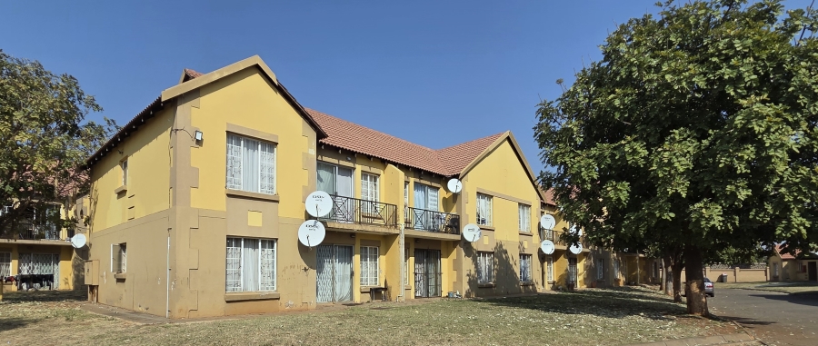 2 Bedroom Property for Sale in Eldorette Gauteng