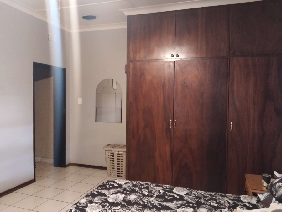 4 Bedroom Property for Sale in Pretoria Gardens Gauteng
