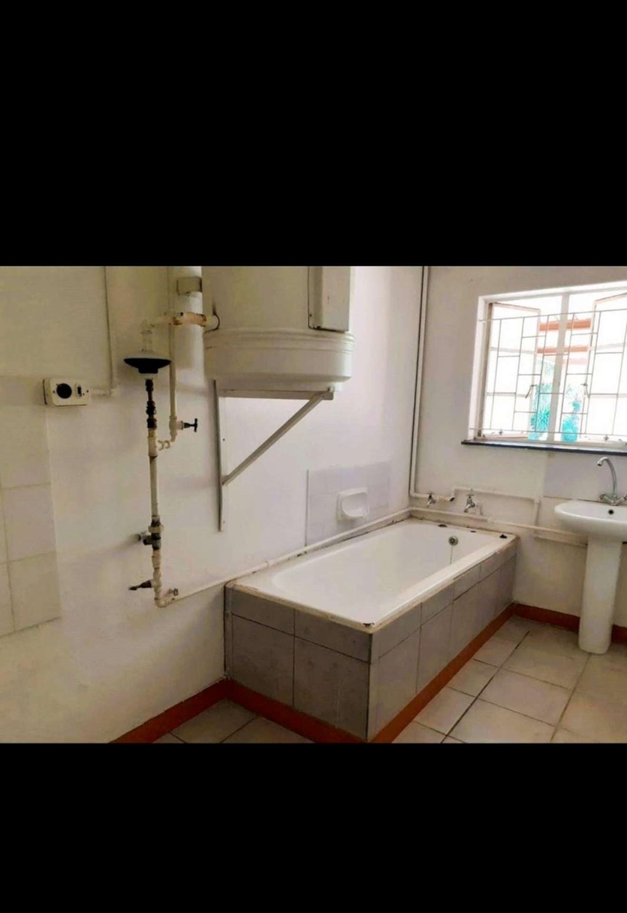 4 Bedroom Property for Sale in Pretoria Gardens Gauteng