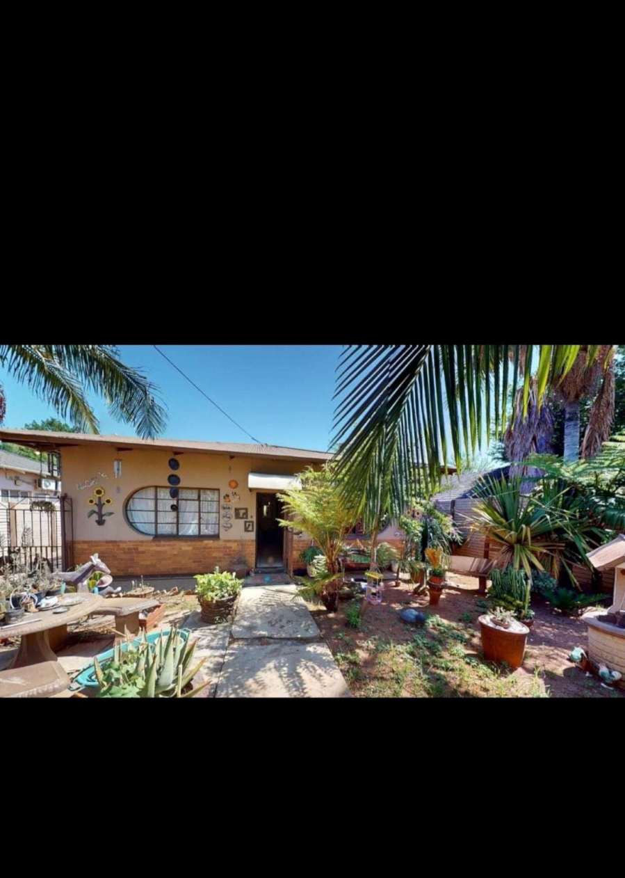 4 Bedroom Property for Sale in Pretoria Gardens Gauteng