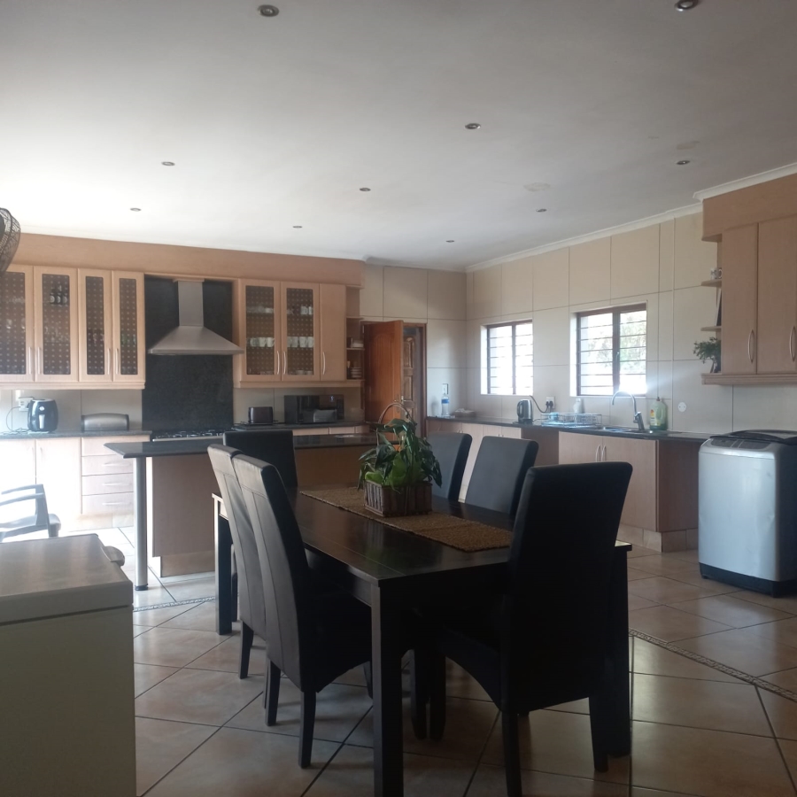 4 Bedroom Property for Sale in Sydenham Gauteng