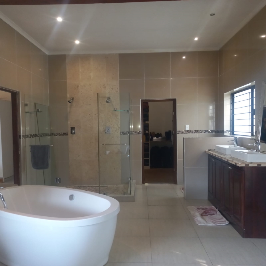 4 Bedroom Property for Sale in Sydenham Gauteng