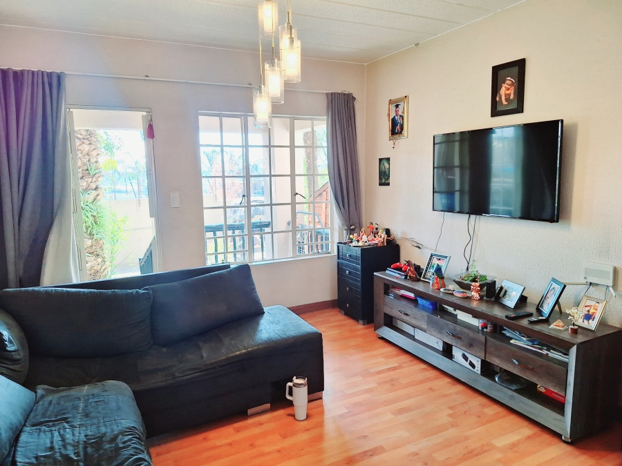2 Bedroom Property for Sale in Eden Glen Gauteng