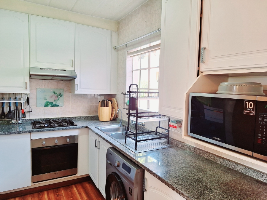 2 Bedroom Property for Sale in Eden Glen Gauteng