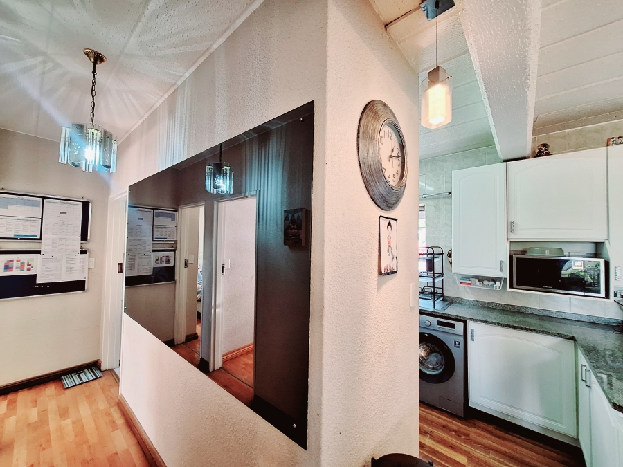 2 Bedroom Property for Sale in Eden Glen Gauteng