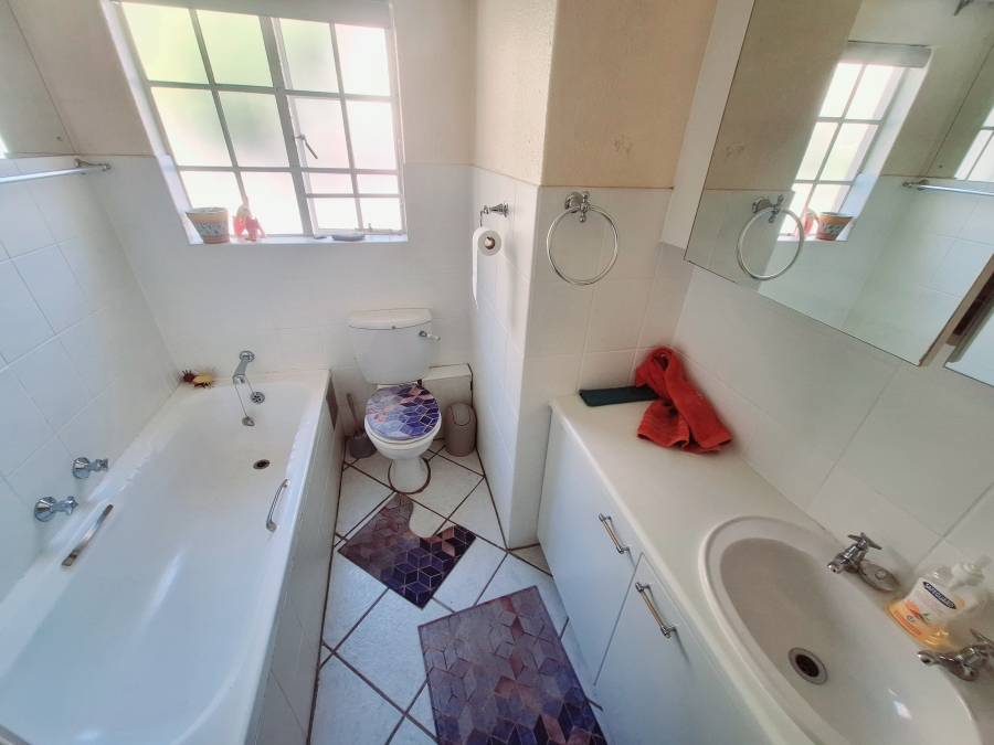 2 Bedroom Property for Sale in Eden Glen Gauteng