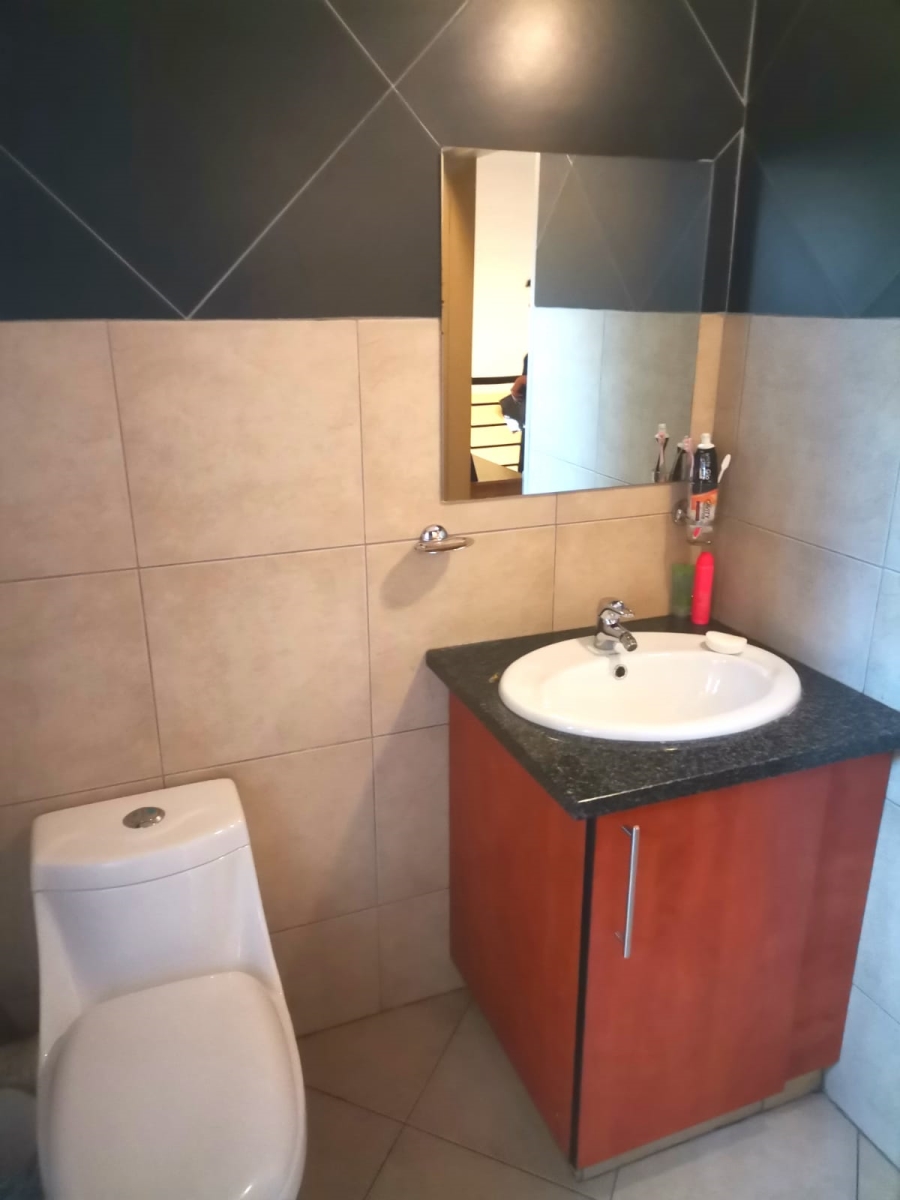 2 Bedroom Property for Sale in Eastleigh Ridge Gauteng