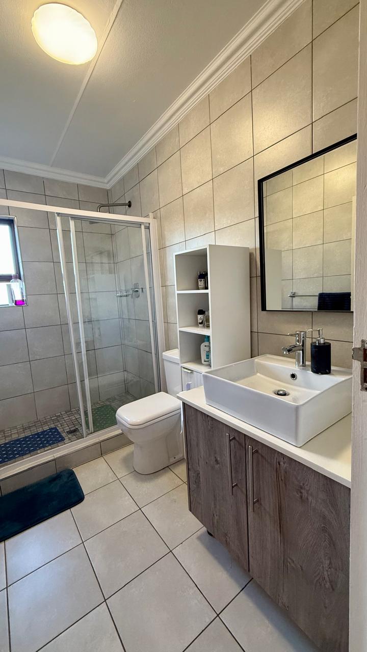 2 Bedroom Property for Sale in Helderwyk Gauteng