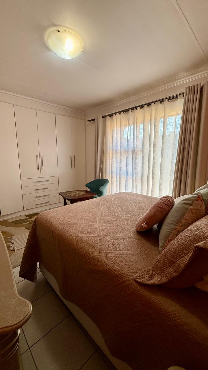 2 Bedroom Property for Sale in Helderwyk Gauteng
