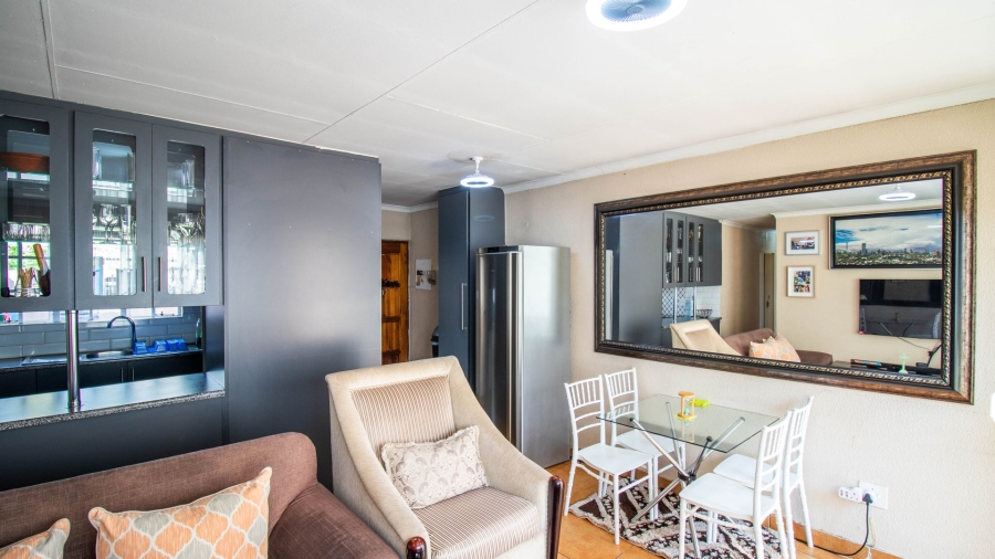 3 Bedroom Property for Sale in Country View Gauteng