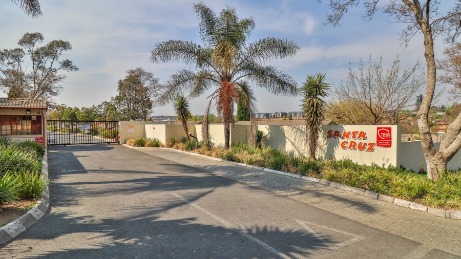 3 Bedroom Property for Sale in Country View Gauteng