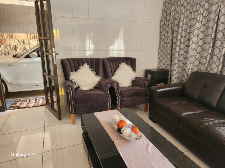 2 Bedroom Property for Sale in Geluksdal Ext 2 Gauteng