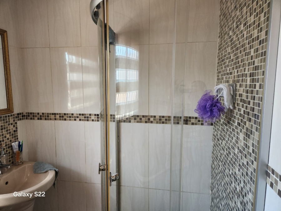 2 Bedroom Property for Sale in Geluksdal Ext 2 Gauteng