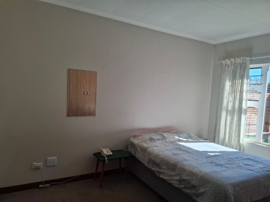 3 Bedroom Property for Sale in Brentwood Gauteng