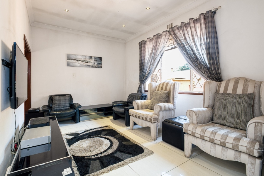 4 Bedroom Property for Sale in Linden Gauteng
