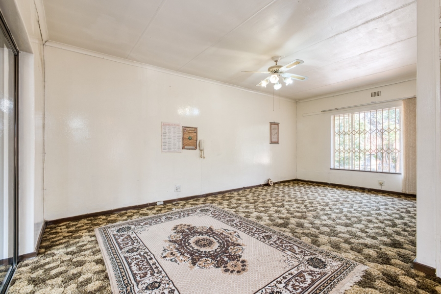 4 Bedroom Property for Sale in Linden Gauteng