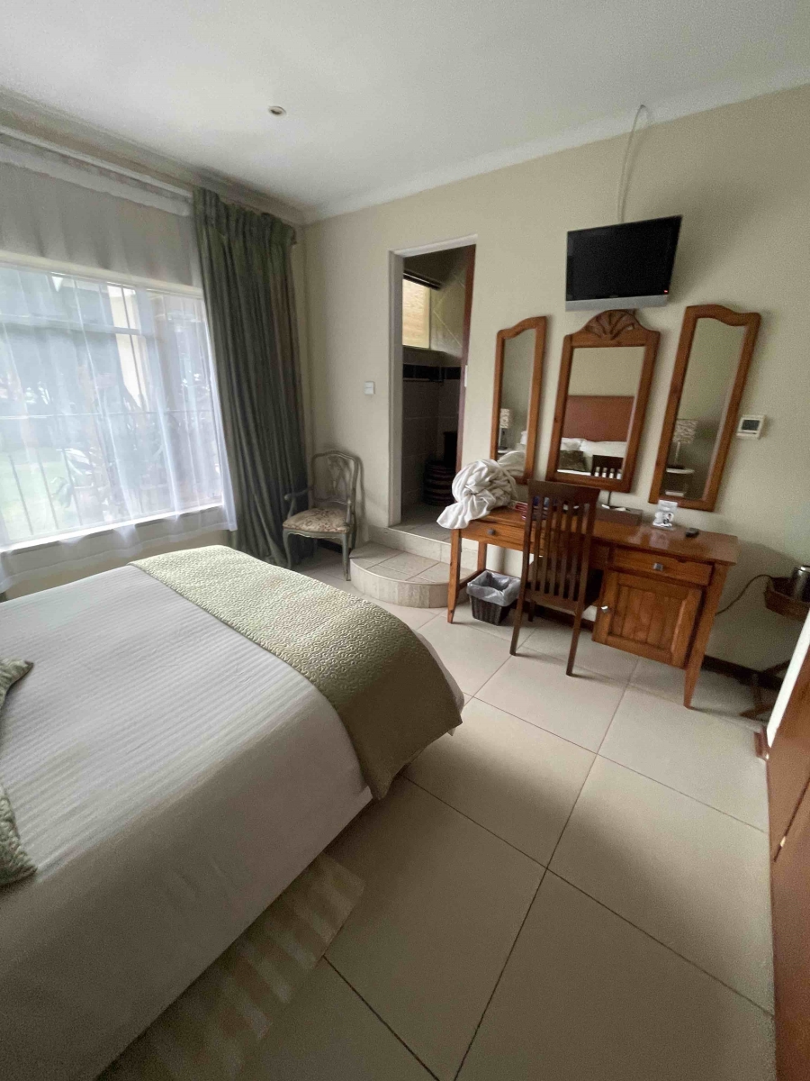 9 Bedroom Property for Sale in Morning Hill Gauteng