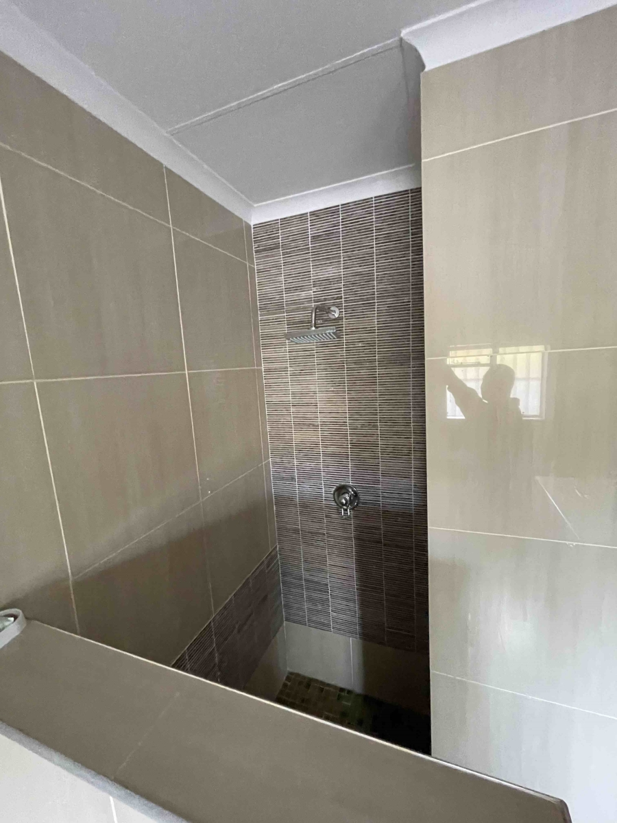 9 Bedroom Property for Sale in Morning Hill Gauteng