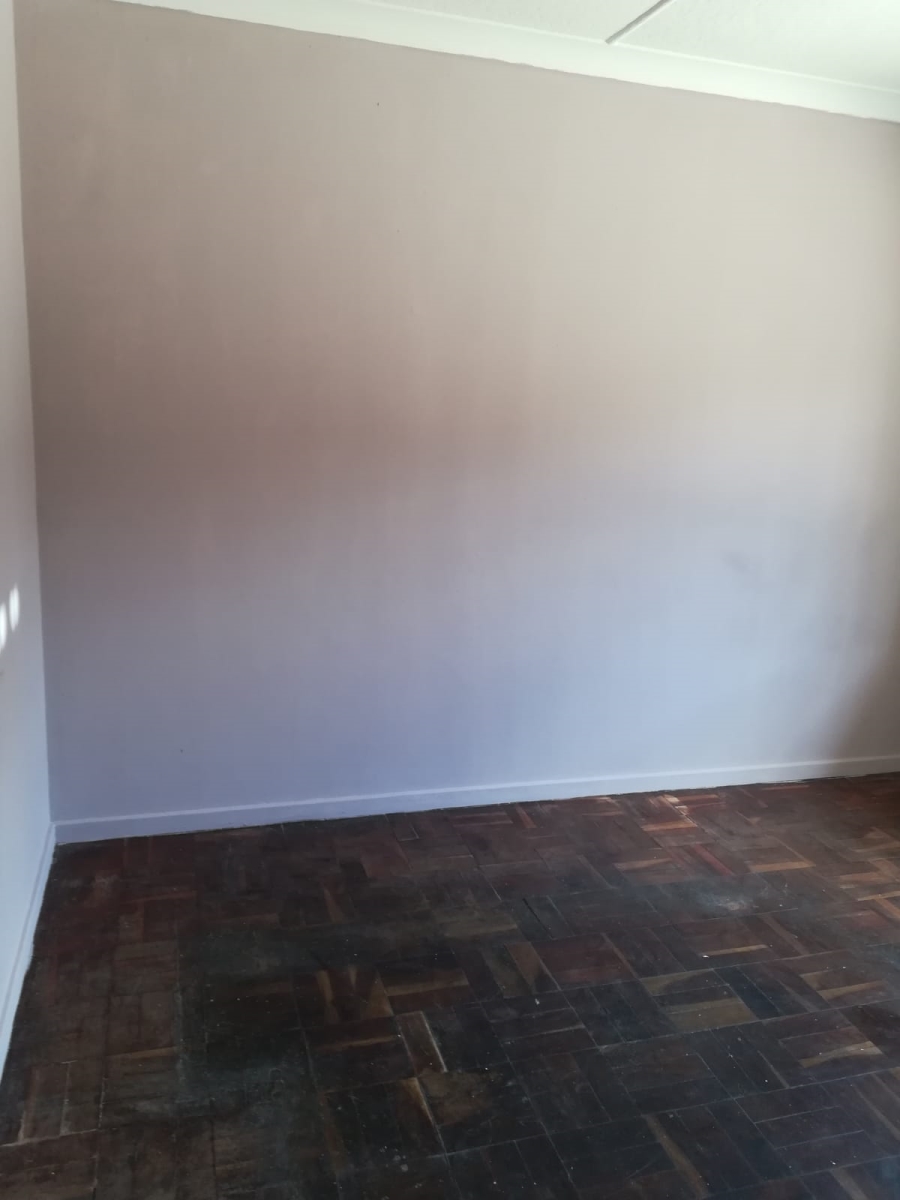 5 Bedroom Property for Sale in Orange Grove Gauteng