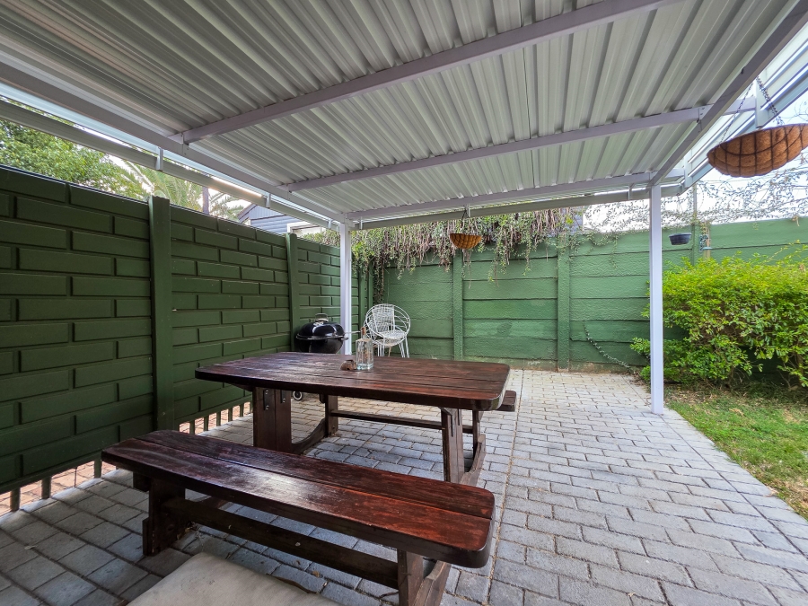 2 Bedroom Property for Sale in Gezina Gauteng